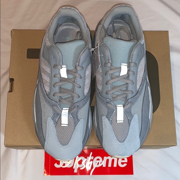 *SOLD* adidas Yeezy Boost 700 Inertia - Picture 2 of 4